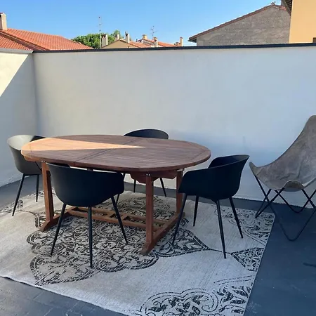 Very Bright With Terrace In