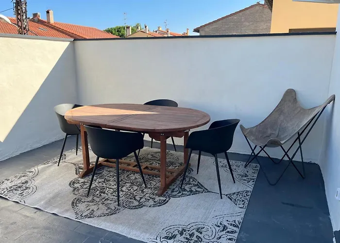 Very Bright With Terrace In