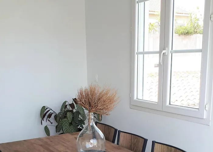 Apartament Very Bright With Terrace In *