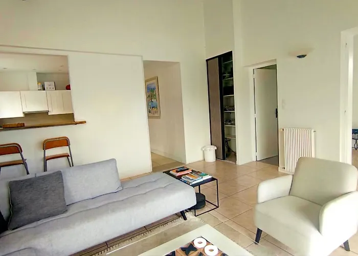 Apartament Very Bright With Terrace In